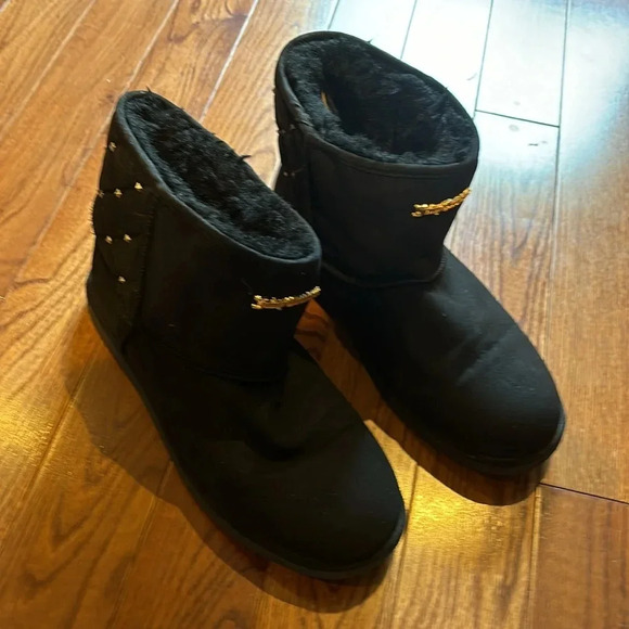 Juicy Couture faux fur studded black suede  boots Sz 10 - Picture 12 of 13